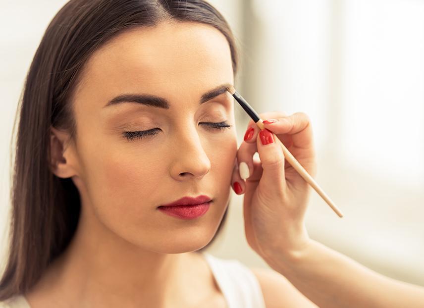 tips para un maquillaje de cejas natural